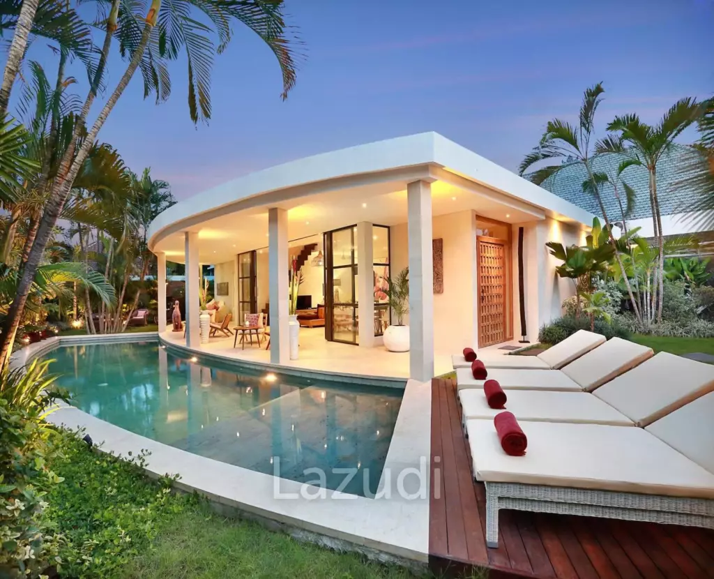 Elegant Villa in Seminyak, Walking Distance to the Beach