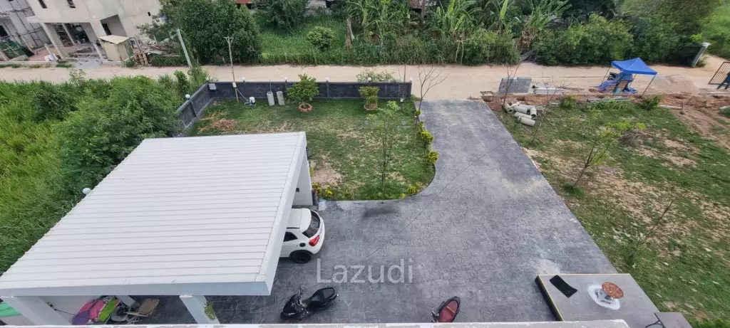 4 Beds 5 Baths 543 SQ.M. Pool Villa in Huay Yai