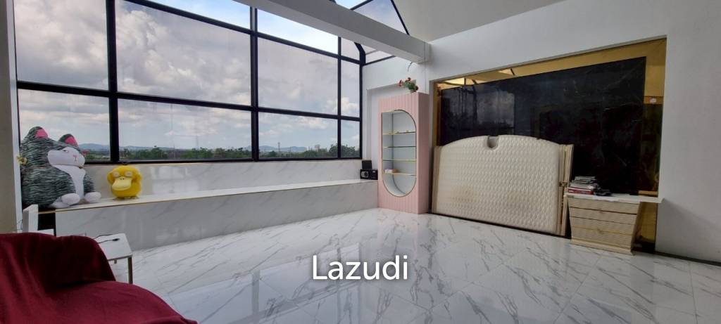 4 Beds 5 Baths 543 SQ.M. Pool Villa in Huay Yai