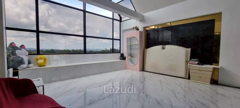 4 Beds 5 Baths 543 SQ.M. Pool Villa in Huay Yai