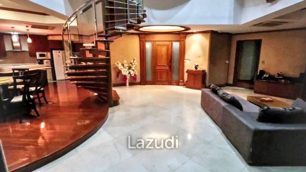 3 Bed 4 Bath 368 SQ.M Grand Diamond Pratunam