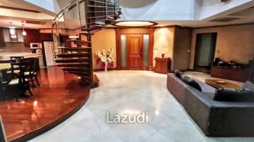 3 Bed 4 Bath 368 SQ.M Grand Diamond Pratunam