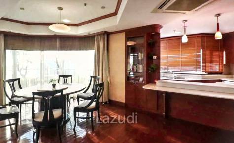 3 Bed 4 Bath 368 SQ.M Grand Diamond Pratunam