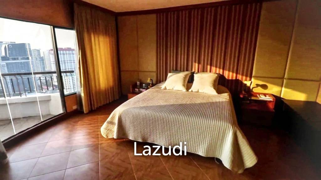 3 Bed 4 Bath 368 SQ.M Grand Diamond Pratunam