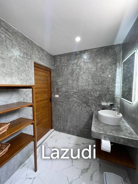 [Ready-To-Move-In] Stylish Living with Sea Views – 2BR Apartment at Emerald Bayview