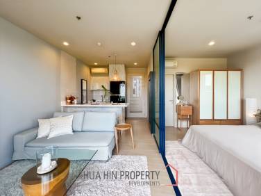 Modern 1-Bedroom Condo with Ocean View in Baan Thew Talay Blue Sapphire