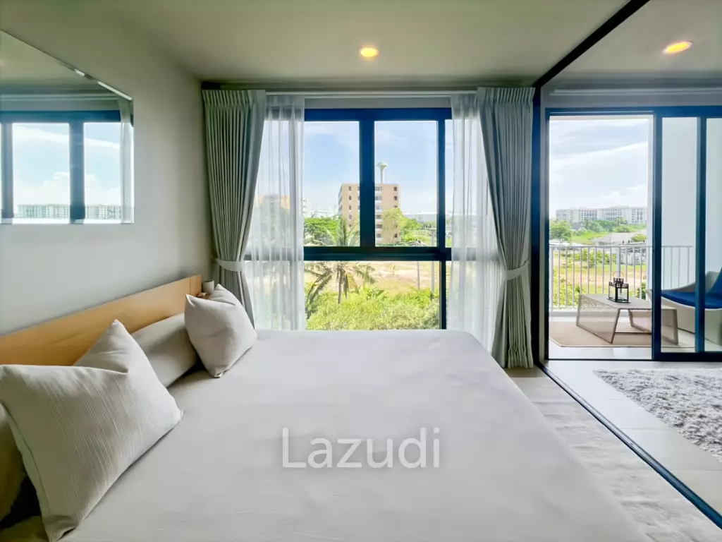 Modern 1-Bedroom Condo with Ocean View in Baan Thew Talay Blue Sapphire