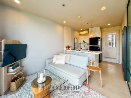Modern 1-Bedroom Condo with Ocean View in Baan Thew Talay Blue Sapphire