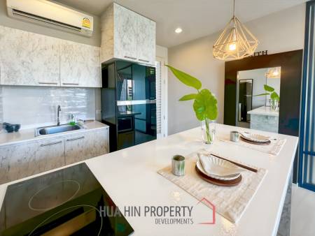 Modern 1-Bedroom Condo with Ocean View in Baan Thew Talay Blue Sapphire