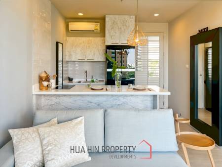 Modern 1-Bedroom Condo with Ocean View in Baan Thew Talay Blue Sapphire