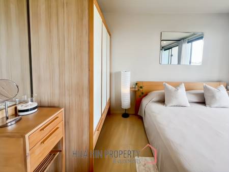 Modern 1-Bedroom Condo with Ocean View in Baan Thew Talay Blue Sapphire