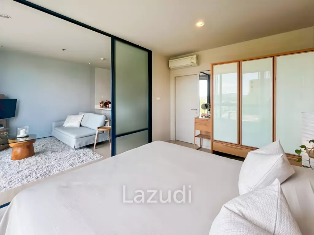 Modern 1-Bedroom Condo with Ocean View in Baan Thew Talay Blue Sapphire