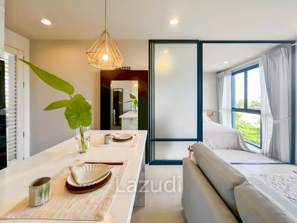 Modern 1-Bedroom Condo with Ocean View in Baan Thew Talay Blue Sapphire