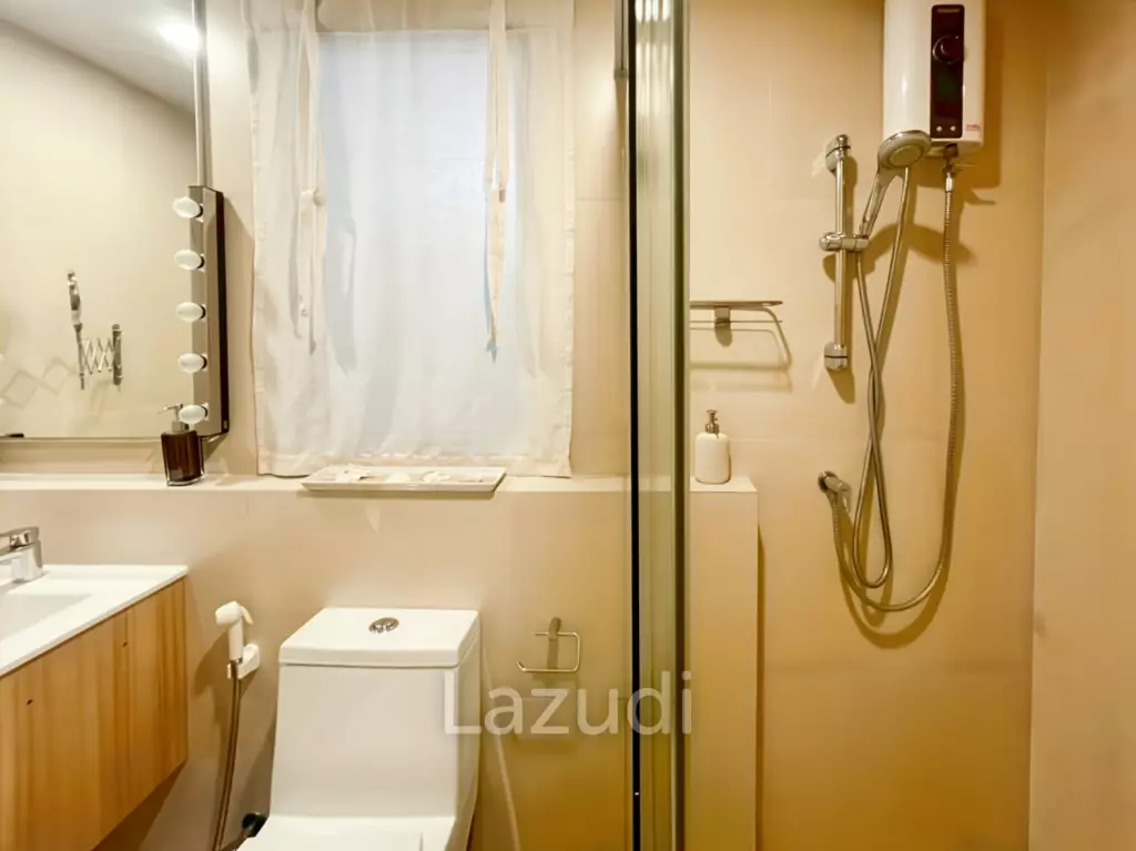 Modern 1-Bedroom Condo with Ocean View in Baan Thew Talay Blue Sapphire