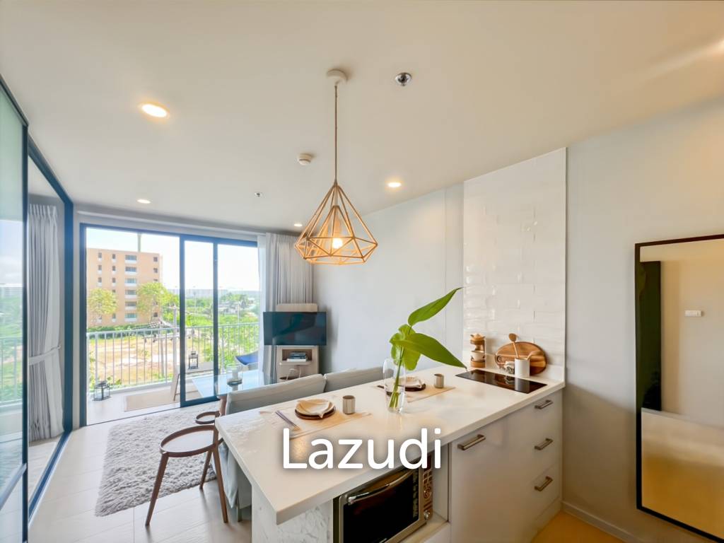 Modern 1-Bedroom Condo with Ocean View in Baan Thew Talay Blue Sapphire