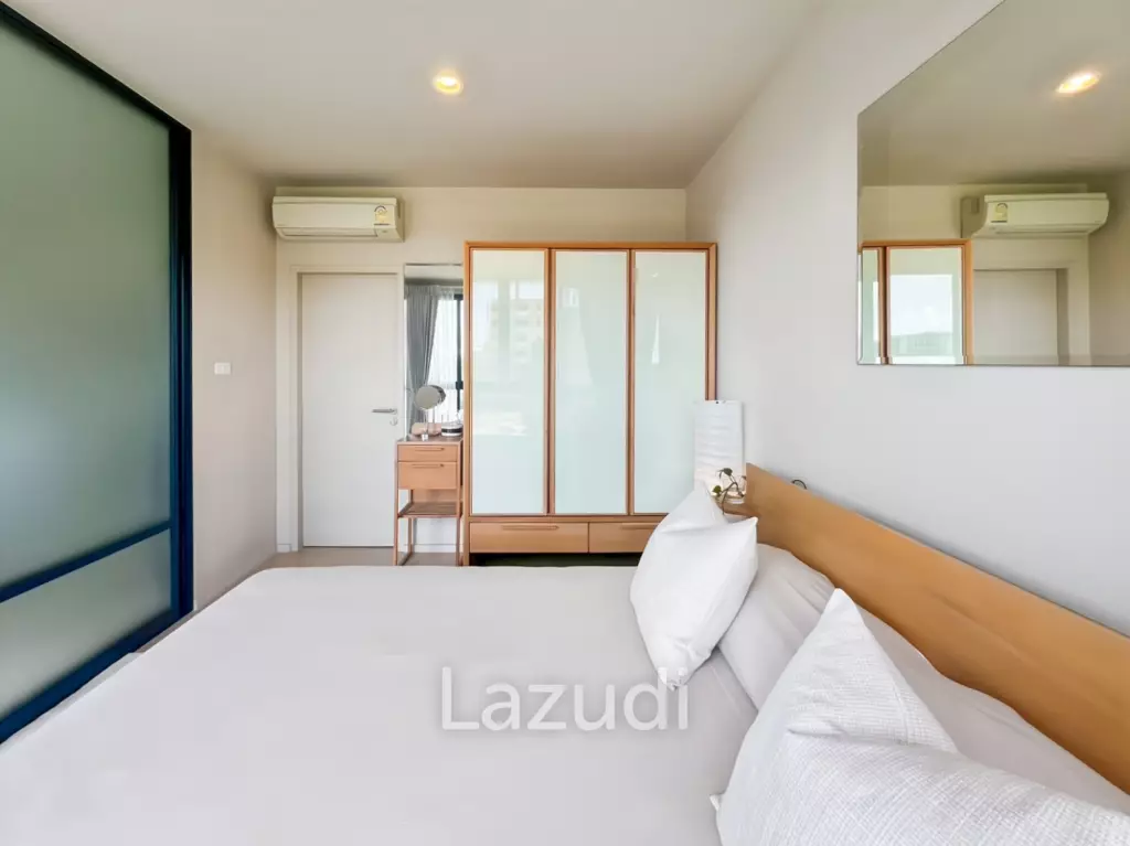 Modern 1-Bedroom Condo with Ocean View in Baan Thew Talay Blue Sapphire