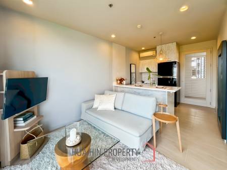 Modern 1-Bedroom Condo with Ocean View in Baan Thew Talay Blue Sapphire