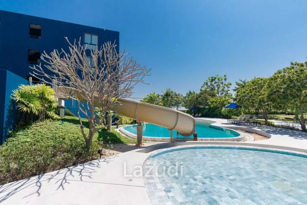 Modern 1-Bedroom Condo with Ocean View in Baan Thew Talay Blue Sapphire