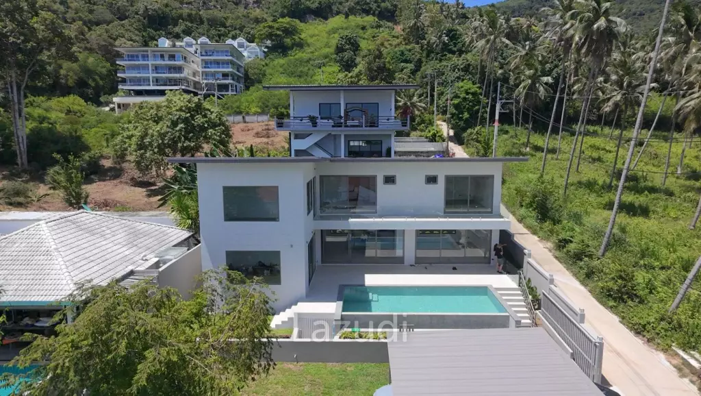 Modern Sea View Villa Just 300 Meters from Bang Por Beach