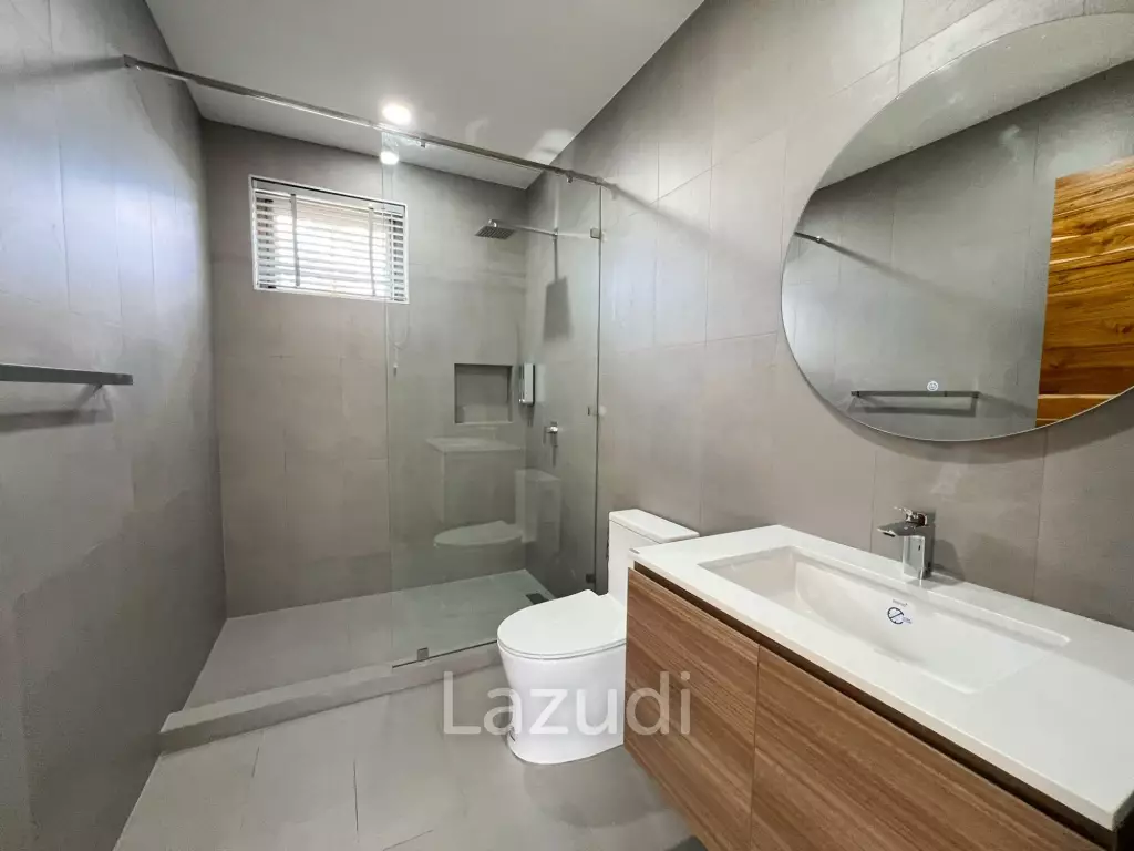 Modern Sea View Villa Just 300 Meters from Bang Por Beach