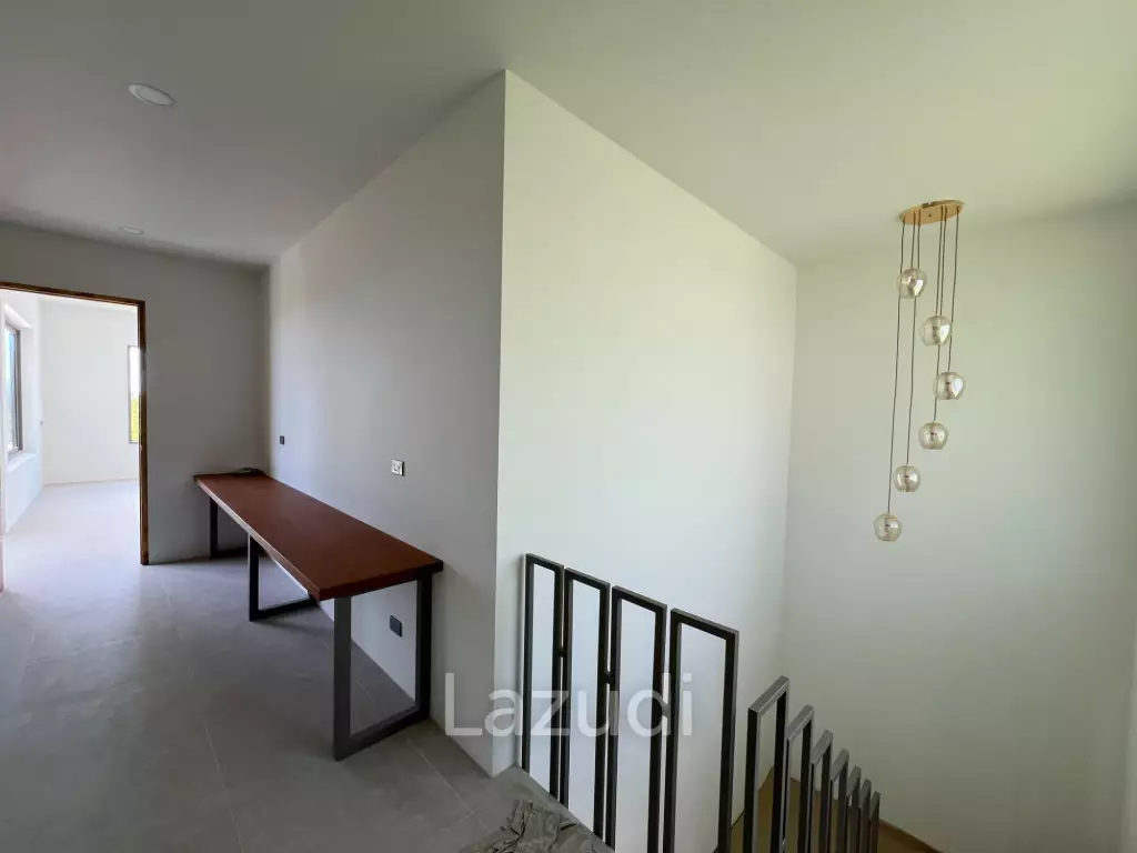 Modern Sea View Villa Just 300 Meters from Bang Por Beach