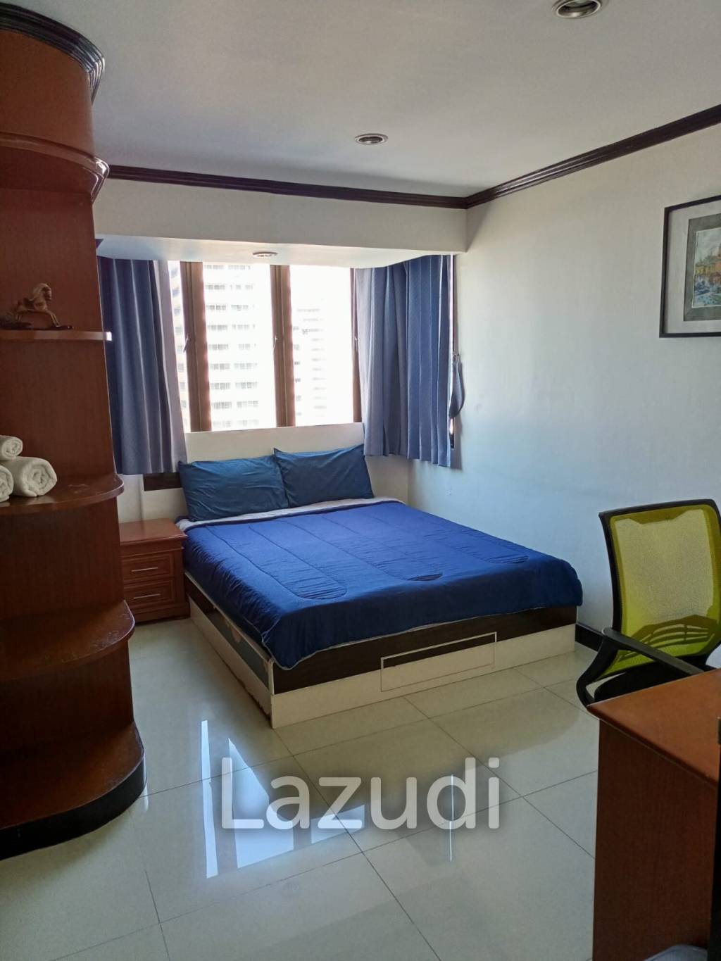 3 bedrooms 2 bathrooms 105 Sq.M. Omni Tower