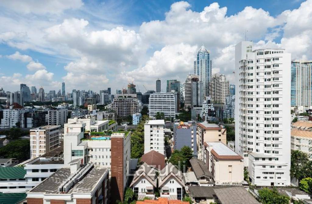 3 bedrooms 2 bathrooms 105 Sq.M. Omni Tower