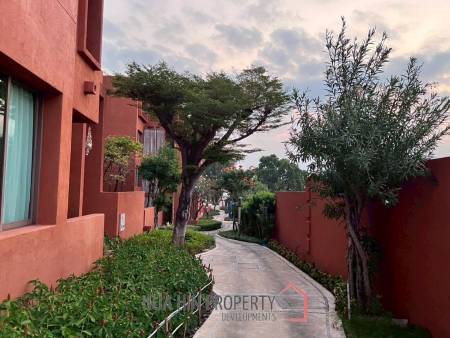 For Sale / Rent - 2 Bedroom Condo In Las Tortugas Hua Hin