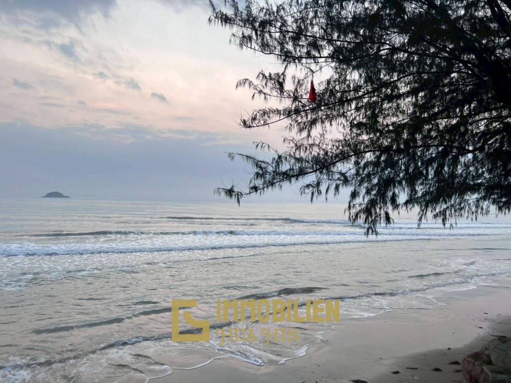 For Sale / Rent - 2 Bedroom Condo In Las Tortugas Hua Hin