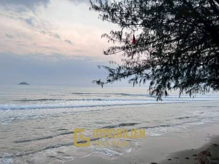 For Sale / Rent - 2 Bedroom Condo In Las Tortugas Hua Hin