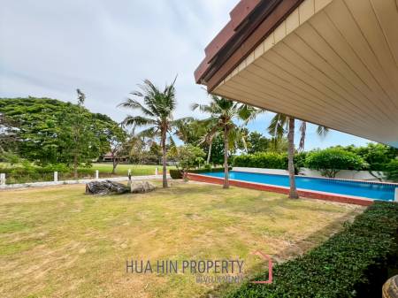 Exclusive 6-Bedroom Villa For Sale in Palm Hills Cha Am