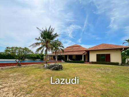 Exclusive 6-Bedroom Villa For Sale in Palm Hills Cha Am