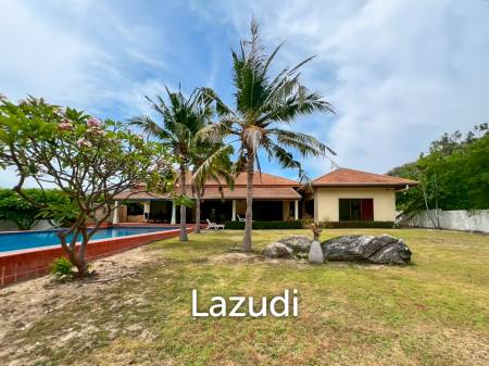Exclusive 6-Bedroom Villa For Sale in Palm Hills Cha Am