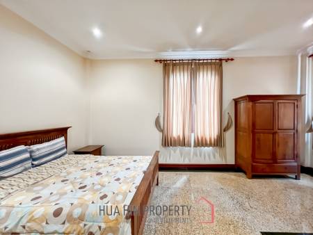 Exclusive 6-Bedroom Villa For Sale in Palm Hills Cha Am