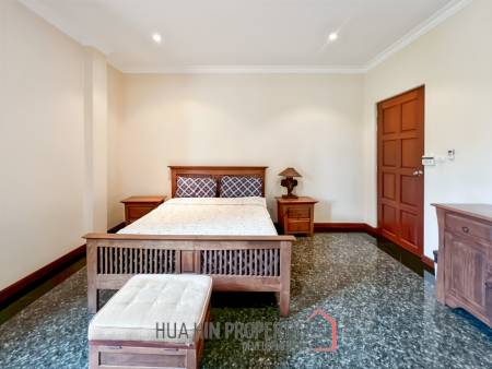 Exclusive 6-Bedroom Villa For Sale in Palm Hills Cha Am