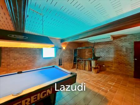 Exclusive 6-Bedroom Villa For Sale in Palm Hills Cha Am