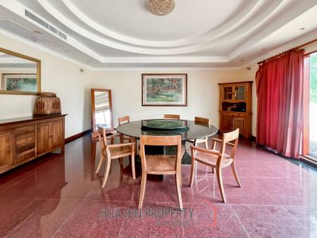Exclusive 6-Bedroom Villa For Sale in Palm Hills Cha Am