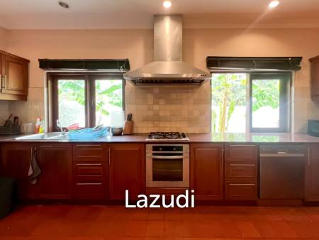 Exclusive 6-Bedroom Villa For Sale in Palm Hills Cha Am