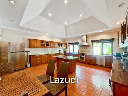 Exclusive 6-Bedroom Villa For Sale in Palm Hills Cha Am