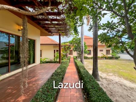 Exclusive 6-Bedroom Villa For Sale in Palm Hills Cha Am
