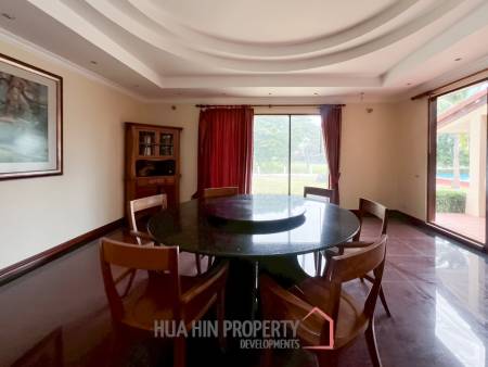 Exclusive 6-Bedroom Villa For Sale in Palm Hills Cha Am