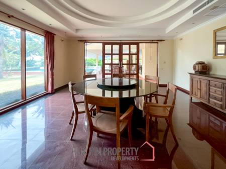 Exclusive 6-Bedroom Villa For Sale in Palm Hills Cha Am