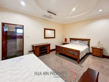 Exclusive 6-Bedroom Villa For Sale in Palm Hills Cha Am