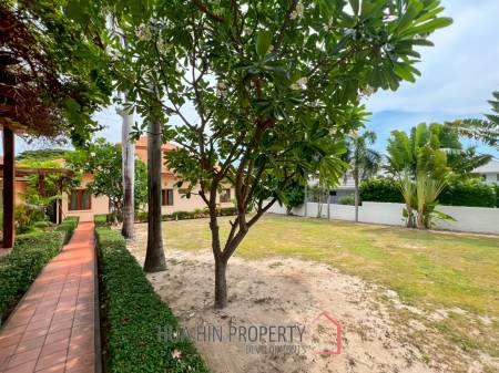 Exclusive 6-Bedroom Villa For Sale in Palm Hills Cha Am