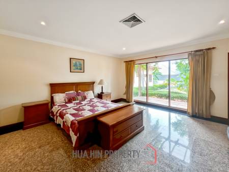 Exclusive 6-Bedroom Villa For Sale in Palm Hills Cha Am