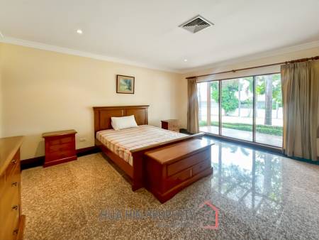 Exclusive 6-Bedroom Villa For Sale in Palm Hills Cha Am