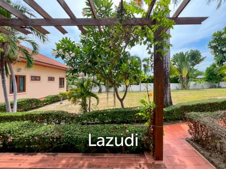 Exclusive 6-Bedroom Villa For Sale in Palm Hills Cha Am