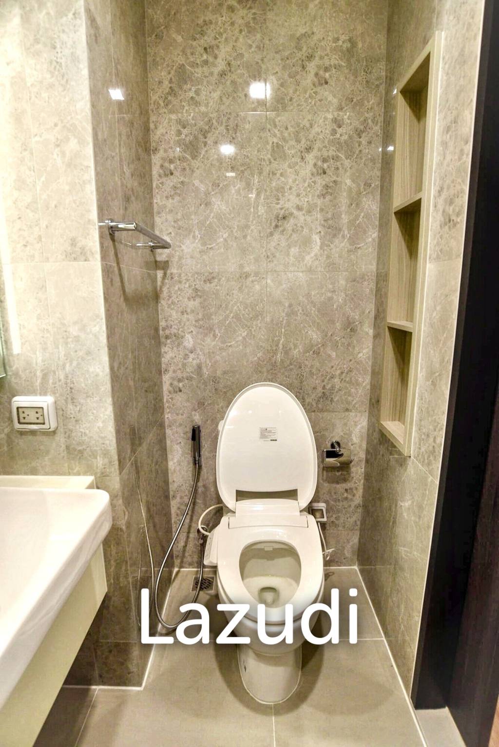 1 Bedroom 1 Bathroom 27 SQ.M Noble Around Ari