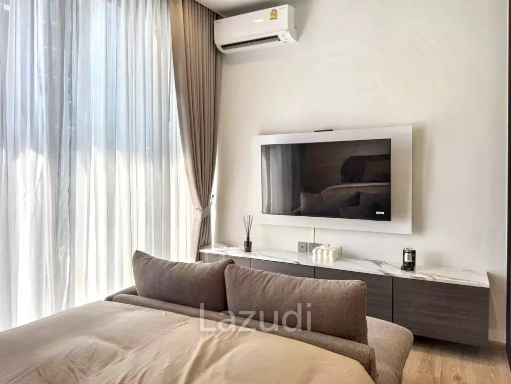 1 Bedroom 1 Bathroom 27 SQ.M Noble Around Ari