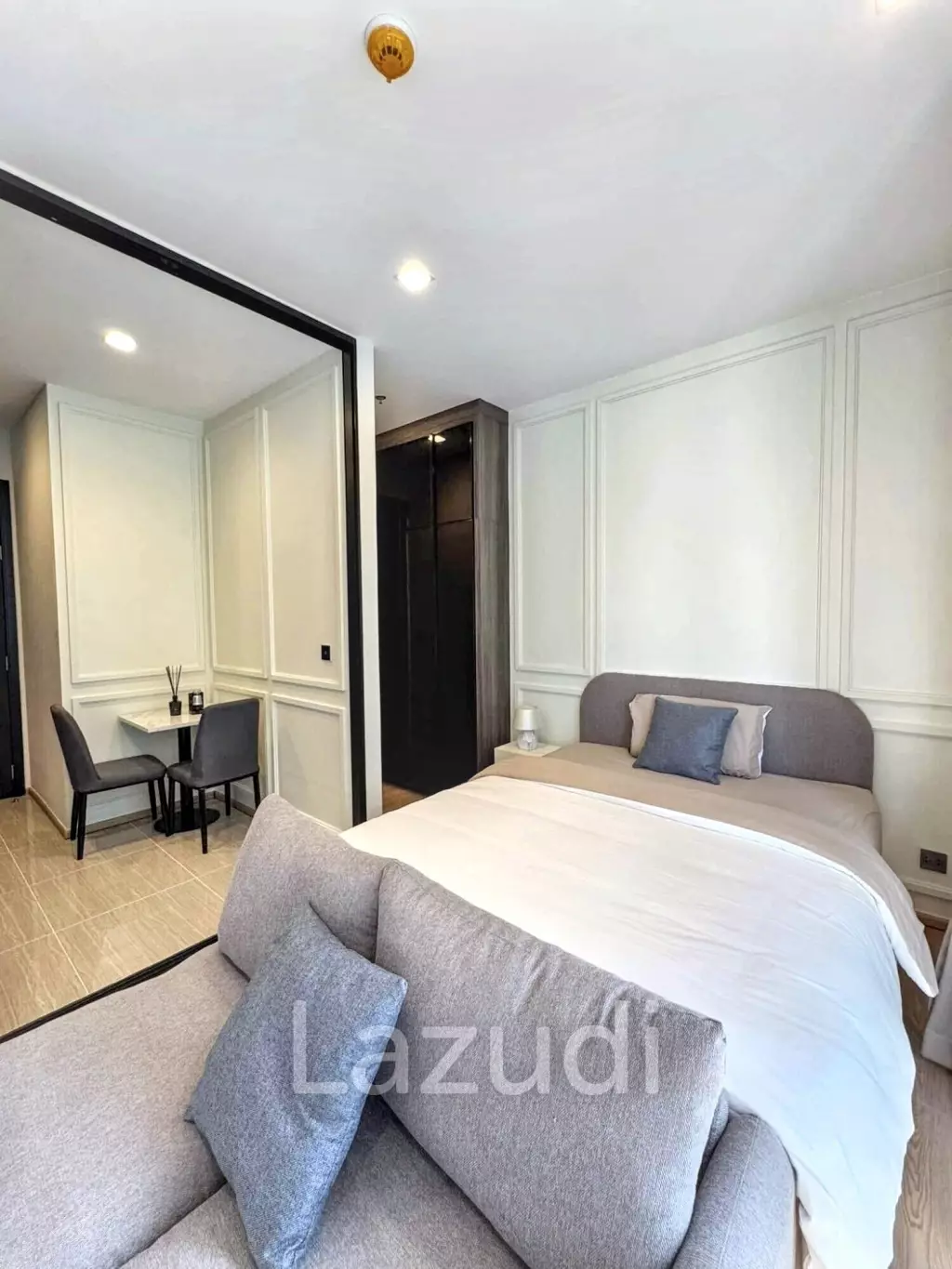 1 Bedroom 1 Bathroom 27 SQ.M Noble Around Ari